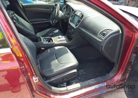 2015 Chrysler 300C из США, поврежденный, VIN 2C3CCAET2FH810543